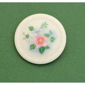 Vintage Victorian Floral Ceramic Brooch by Avon K16